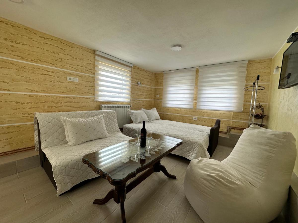 Pejovic Apartmani Mojkovac Luaran gambar
